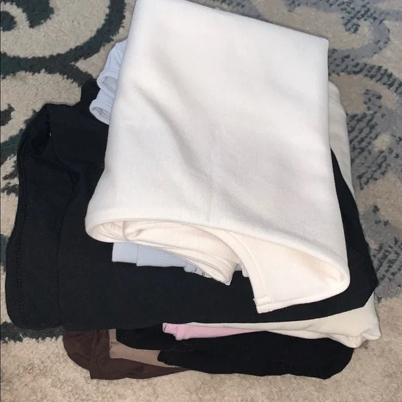 9 top bundle assorted sizes and colors some have not been worn 9 for 25 - Picture 11 of 16